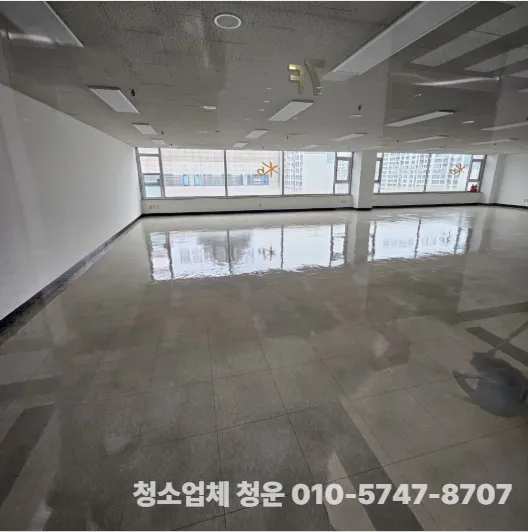천안상가원상복구 청소 바닥 코팅 후 모습까지 현장 사진 4