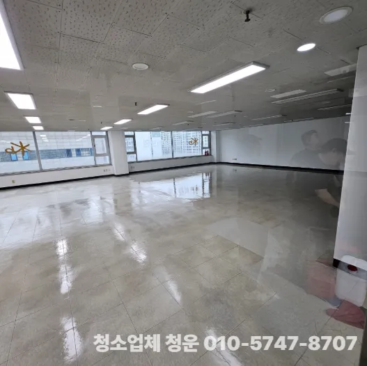 천안상가원상복구 청소 바닥 코팅 후 모습까지 현장 사진