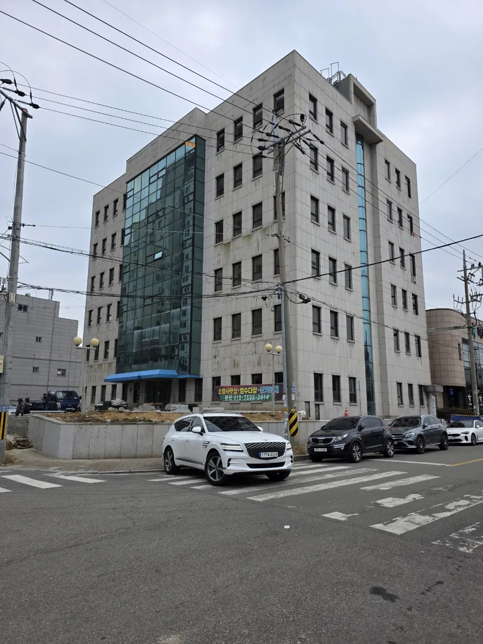 아산 20년 병원 건물, 화강석 외벽 복원으로 상가 외관 리셋/유리면 고착 청소 포함