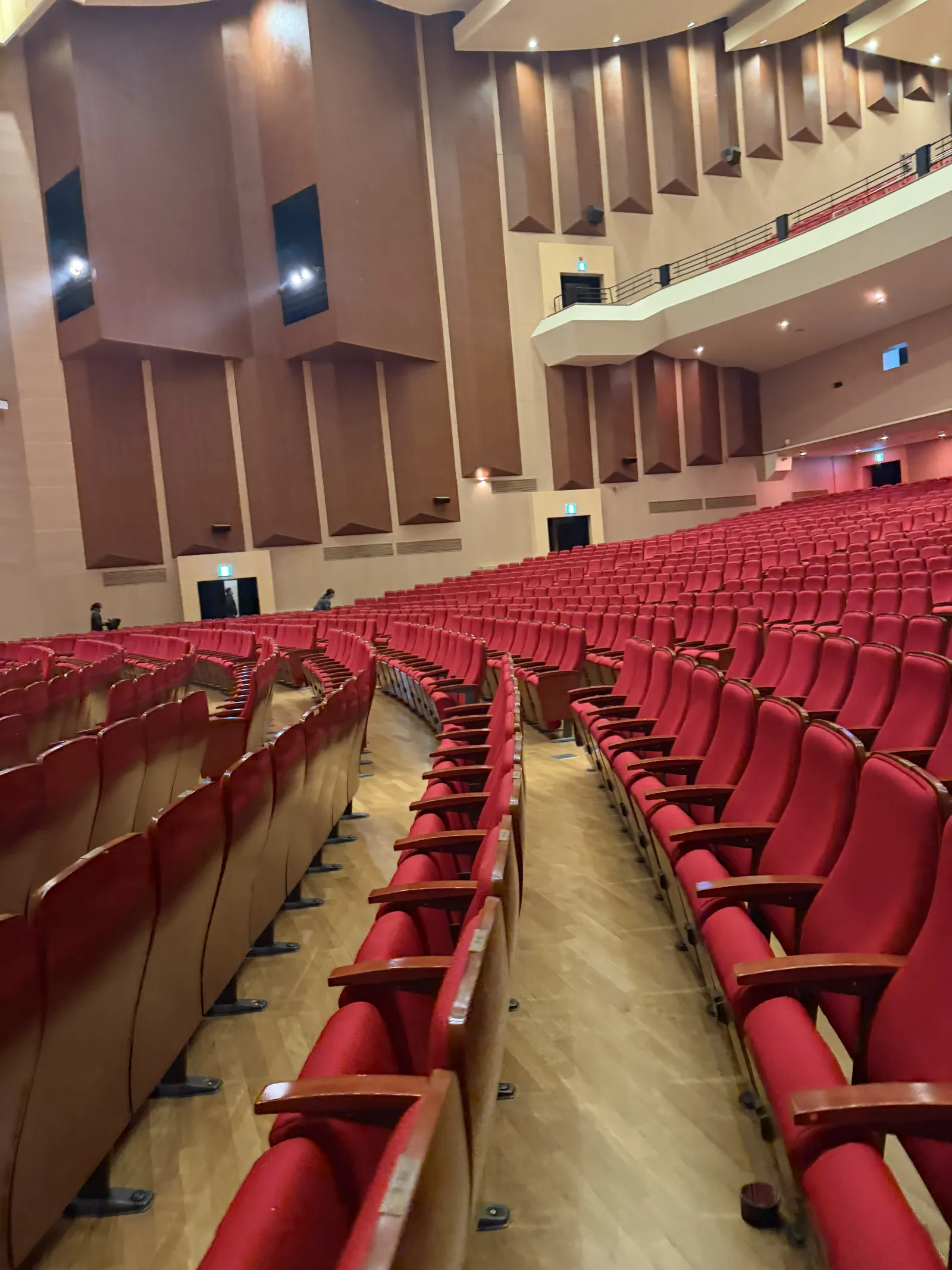 천안 촬영장 청소, 뮤직비디오 촬영 후 빠른 정리가 필요할 때 현장 사진 3