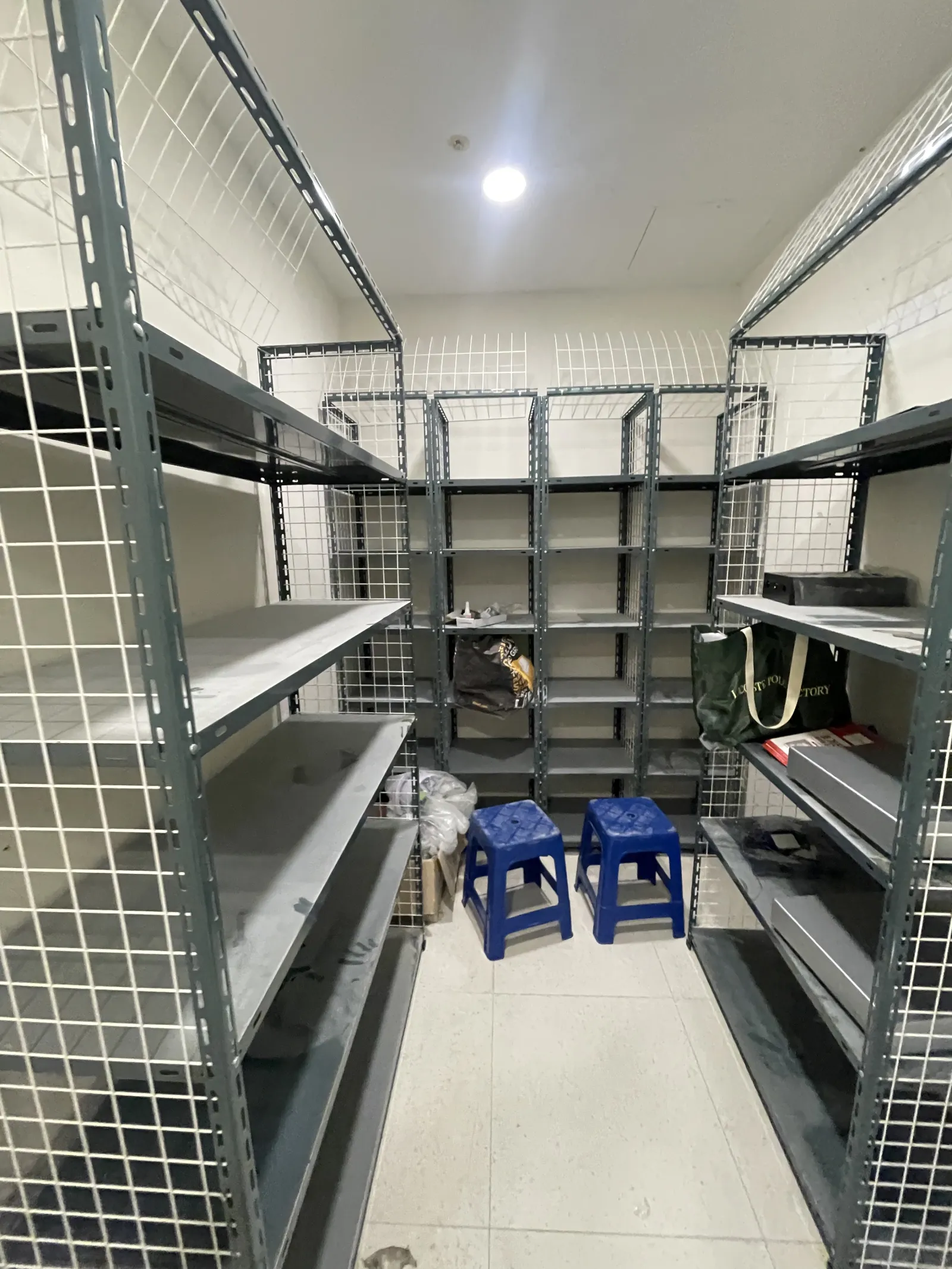 아산 상가 청소, 공사 후 남은 흔적 때문에 업체를 찾고 있다면 현장 사진 6